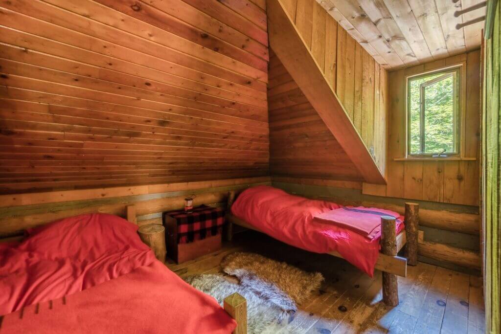 Log Cabin Bedroom