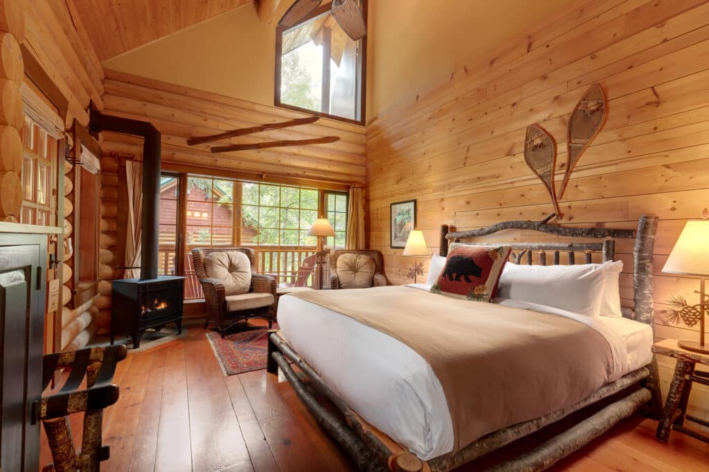 Cathedral Mountain Lodge