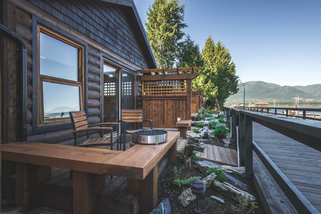 Wild Renfrew Seaside Cottages